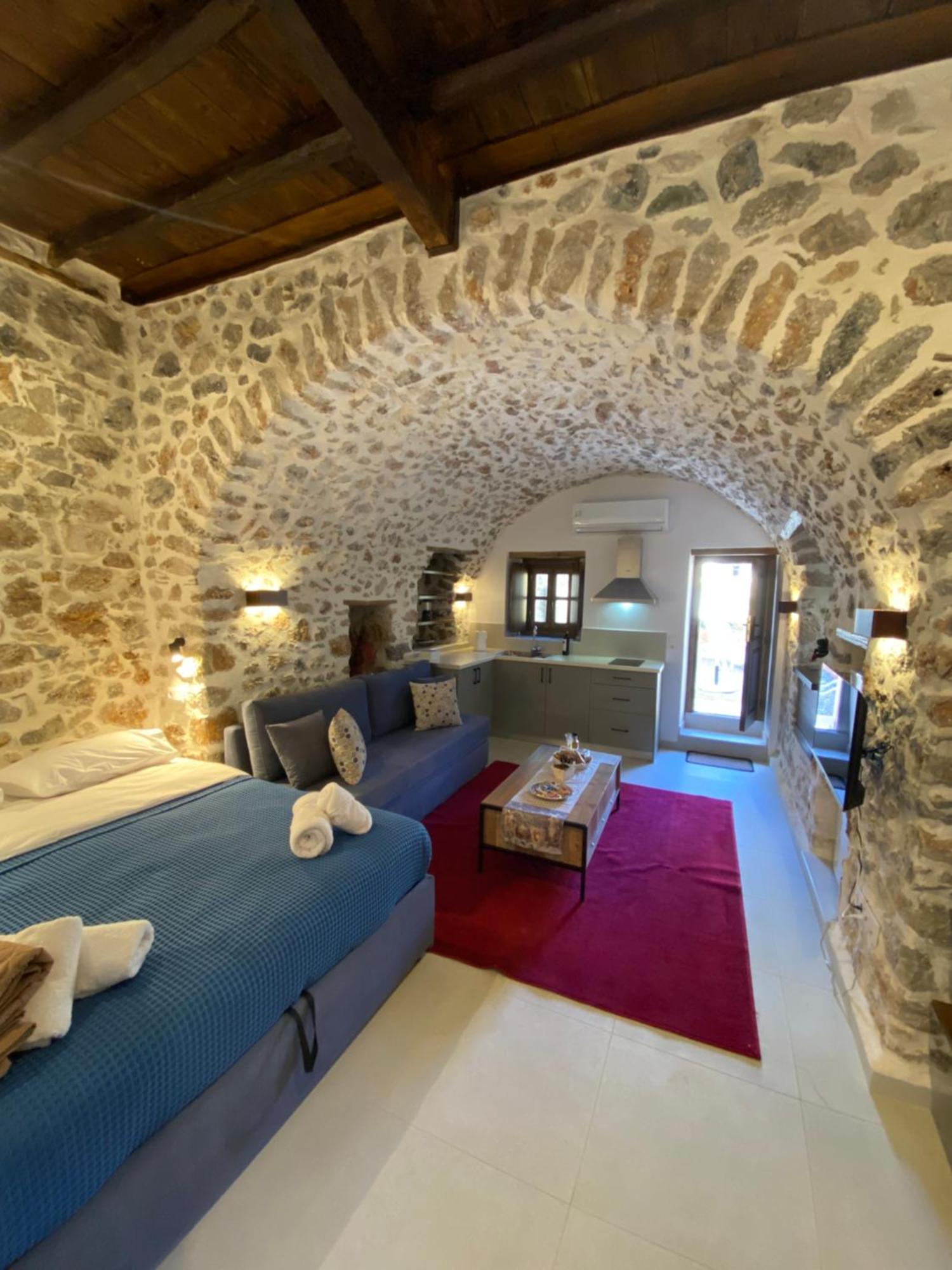 Indigo Leonidion Appartement Buitenkant foto